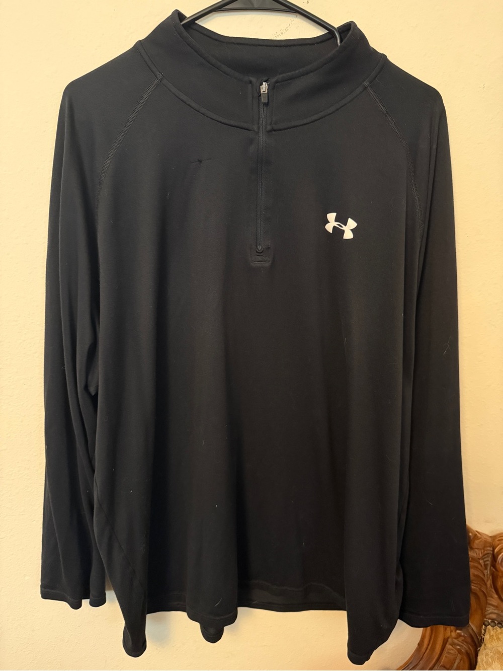 Under Armour Men’s Black Quarter-Zip Performance Shirt